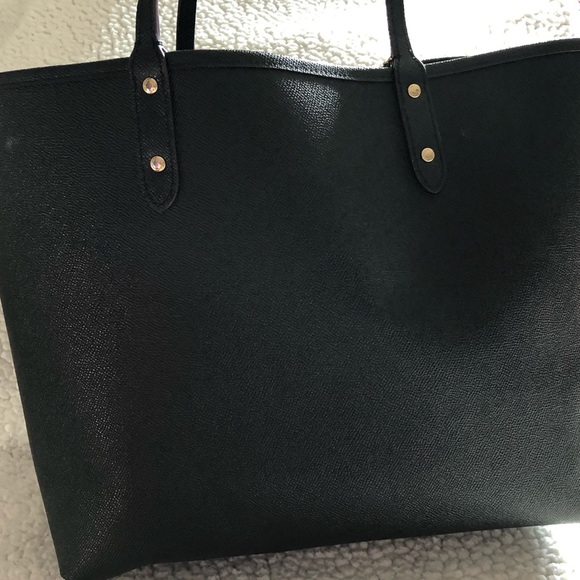 Coach reverse-able tote - Picture 2 of 7